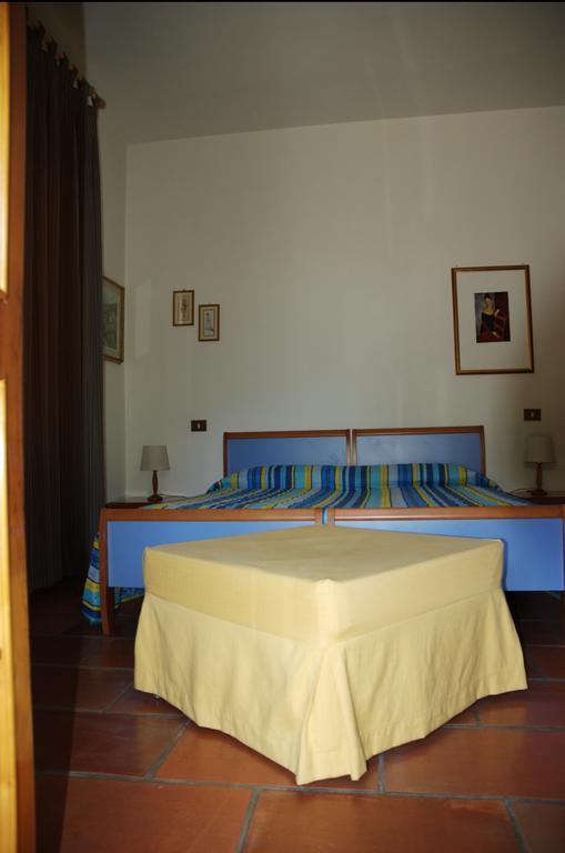 Affittacamere Villa Delia ルッカ 部屋 写真